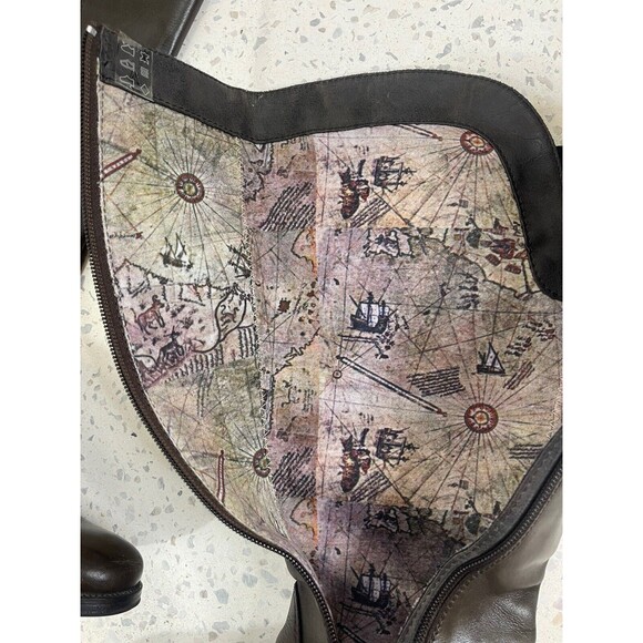 Bussola Women 7.5 Brown Leather Boot Equestrian Old Money SienaEmblem 2065 Crest - Picture 8 of 10